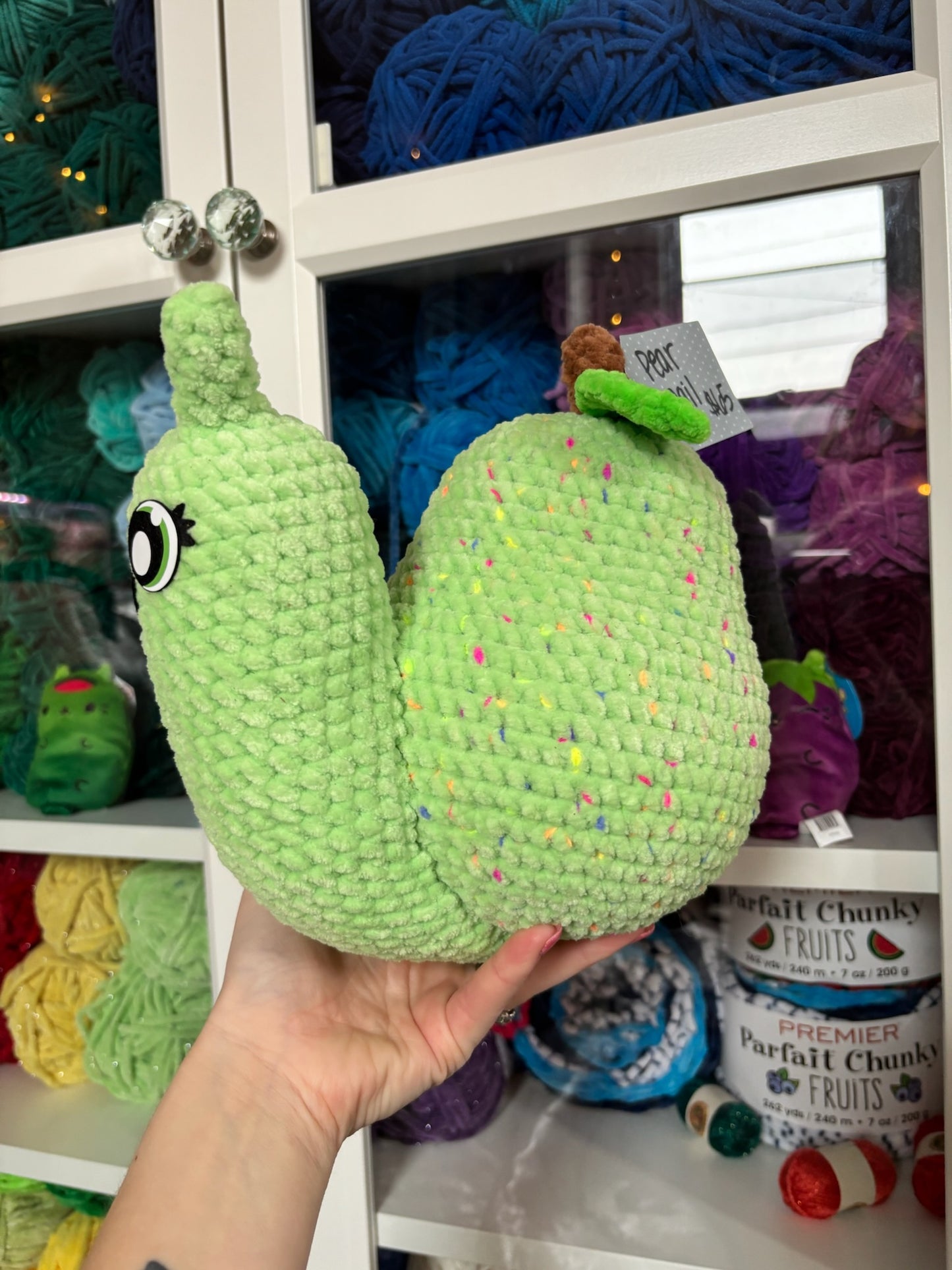 Jumbo Pear Snail