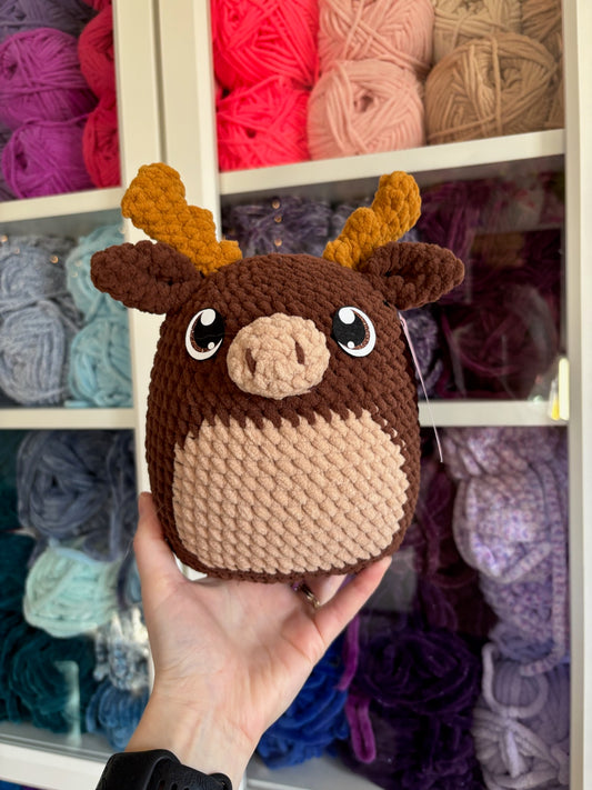 Mocha the Moose - Knotty Ball