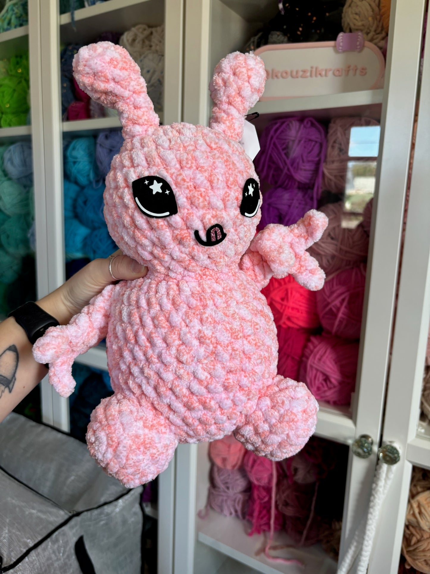 Peace Sign Alien Pink